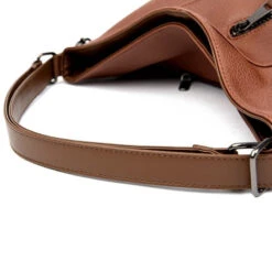 Derby Sac à Dos Convertible Sac à Main -Looqita sac a dos convertible Derby detail