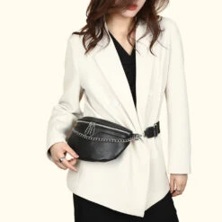 Nagoya Sac Banane Femme Chic -Looqita sac banane femme chic nagoya porte2