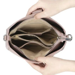 Paola Sac à Main Bandoulière Femme Cuir 19 Paola Sac à Main Bandoulière Femme Cuir -Looqita sac bandouliere paola interieur