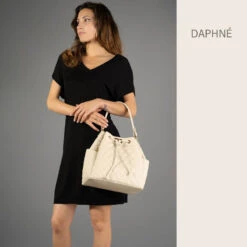 Edina Sac Matelassé Forme Seau 11 Edina Sac Matelassé Forme Seau -Looqita sac matelasse seau Daphne beige porte